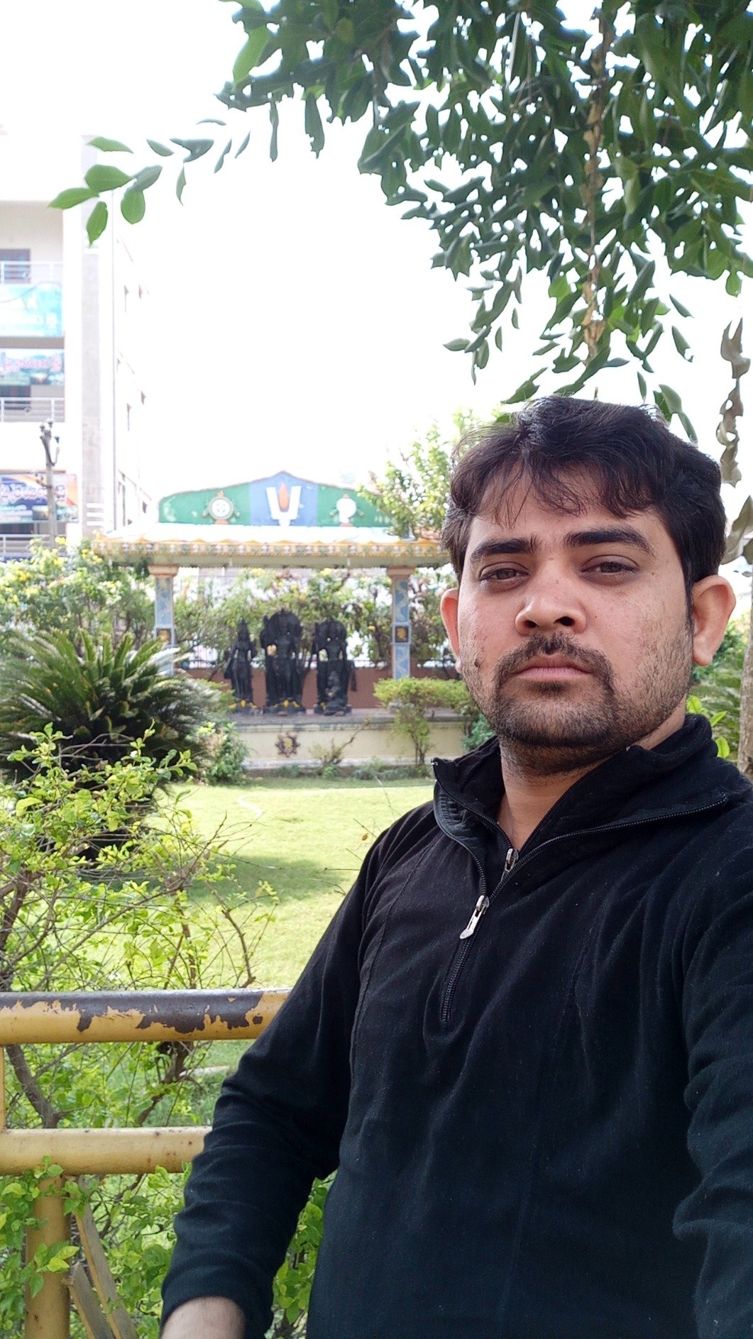 76d4ced82f4b4aa's profile picture. 