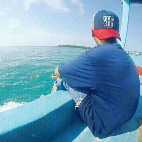 nicola_putra's profile picture. Jangan memandang orang itu dari suksesnya, Tapi lihatlah perjuangannya..085776160440