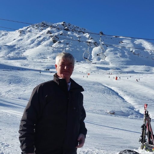 Skellyfortravel's profile picture. Man Dir at Navan Travel.