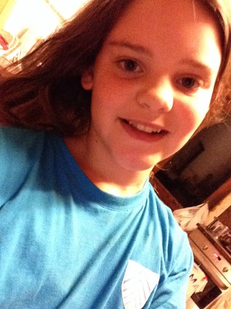 I love my nichtjes
Tiany & Kyara zijn de beste nichtjes evver !!! ❤️❤️
I LOVE JULLIE TOO DE MOON
XXXXXXX maal 100000000...
Ik sta er altijd voor jullie
