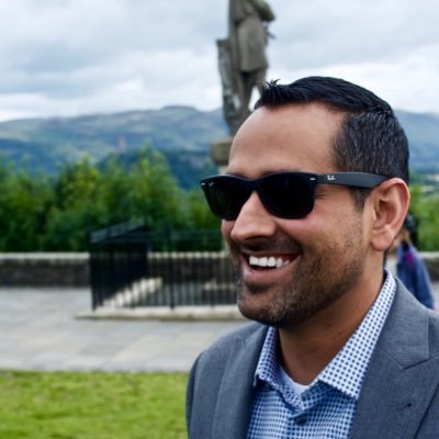 Round Earther. Family man. Foodie. Binge TVer. Bay Area sports nut. Gym mouse. CMO @Contentstack