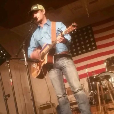 MusicAngeron's profile picture. 