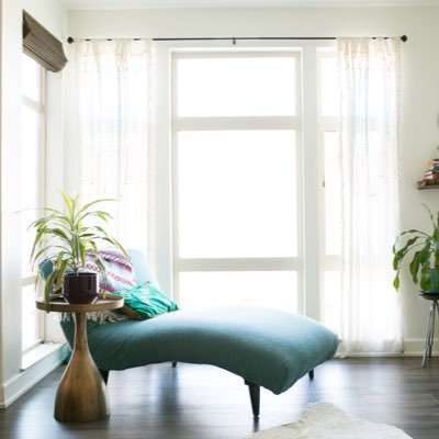 theventure_blog's profile picture. Travel begins with home and ends with good eats, great people and places we love to visit. Most Recent Explorations 👇