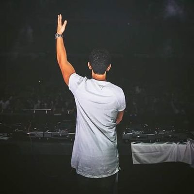 RRO7MI's profile picture. 