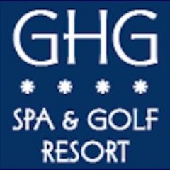 Resort spa de lujo con campo de golf y oferta variada de restauración.