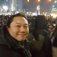 신윤섭 (@shinyunsup) 's Twitter Profile