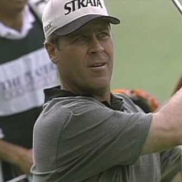 High soft draw that lands like a bag of rocks. Stenson enthusiast. Si Woo Kim believer.