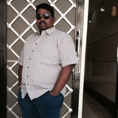 dumurugan's profile picture. 