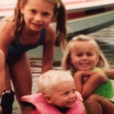 AricEllison's profile picture. Husband and Dad