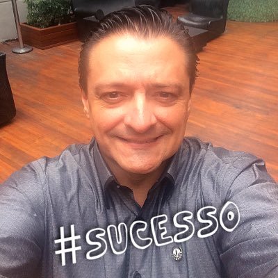 adriano_calvoso's profile picture. Tenho pensamentos organizados, e com sede em desenvolver pessoas.
Desperto novos hábitos saudáveis nas pessoas.