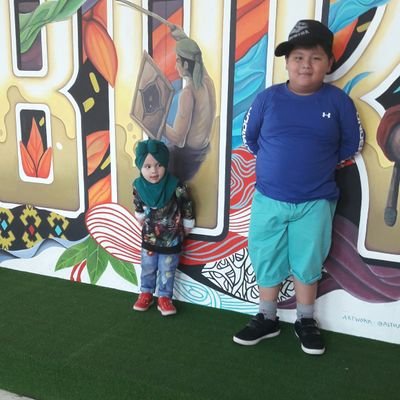 BFCcafe's profile picture. Full time mom