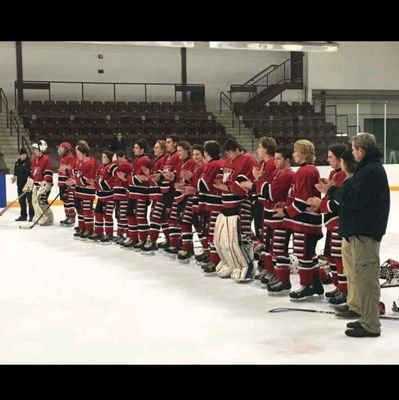 Centre Wellington Boys Hockey Team
Defending District 10 champions