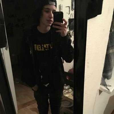 ❤️&☮. Germany | 17 | Otaku | pierced | inked | loobs | male | taken❤