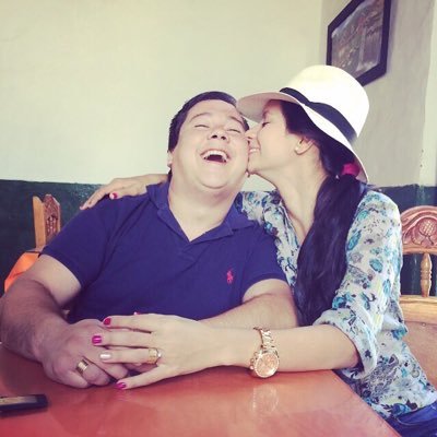 casado con: Tatiana Figueroa
