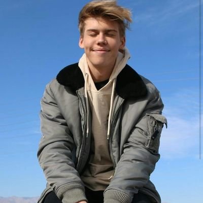 aidaandpnrpg's profile picture. 