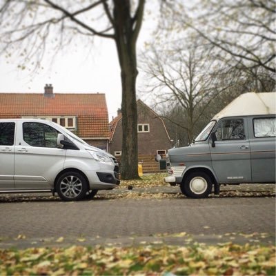 Locatie fotograaf sinds 1995. Specialisme is vastgoed, maar ook hoogte, 360 graden & luchtfotografie behoren tot ons dienstenpakket. bereikbaar via 0646118119