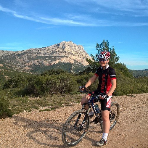 fmhawkins55's profile picture. European