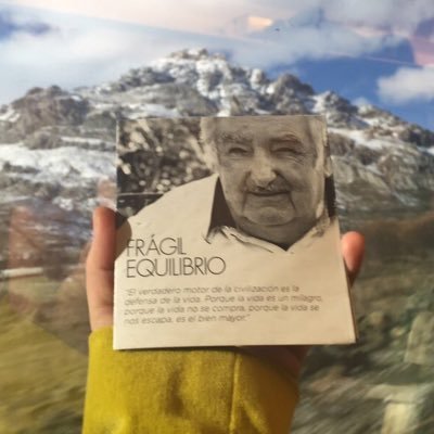 Película documental ganadora del #Goya2017 que no deja a nadie indiferente. Las palabras de Mujica conectan tres historias humanas. Ven al cine!