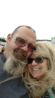 Happily married, Loving life, Living the dream!