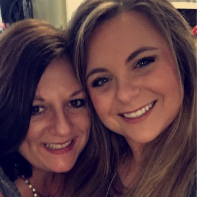 Brittney_june's profile picture. 