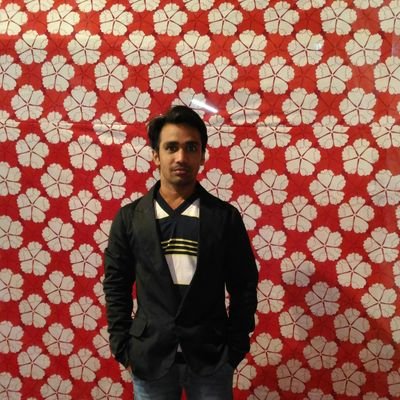 InfoAryan's profile picture. 