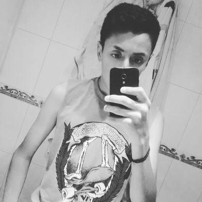 SshagoSs2003's profile picture. Soltero💕/ soulan forwve/ reggaeton.