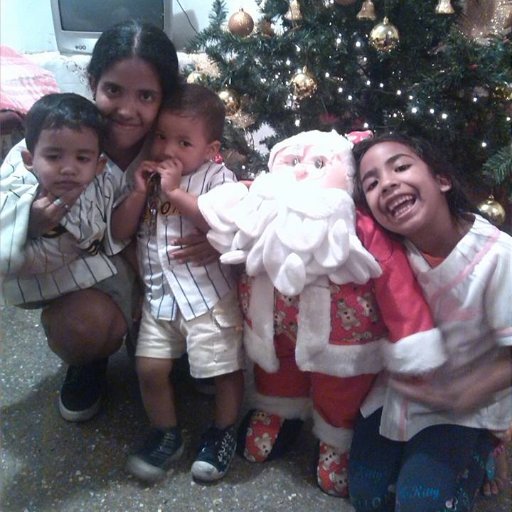 Madre de tres pekes Hermosos Dari Tiago y Yei... Family Jodsy...Orgullosa #Venezolana  #MirandoSiempreHaciaElFuturo