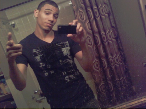 MrMagic44's profile picture. chill......