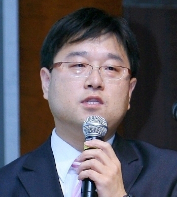 CEO of ANDERSON KOREA, KNN 부산방송, PANDORA TV, 영화 '댄서의순정' 댄스 PD, 한국강사협회, 정보통신진흥협회, 온라인광고협회 전문위원, 中國語,日本語,釜山大
