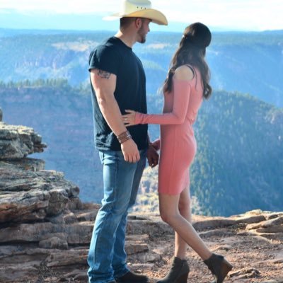 KandT_DA's profile picture. Have you ever wanted to travel the world and get paid for it? Be financial free? check out our website for a easy way to earn money!