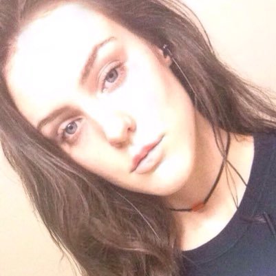 ElissaBoo_'s profile picture. V C U | sriracha