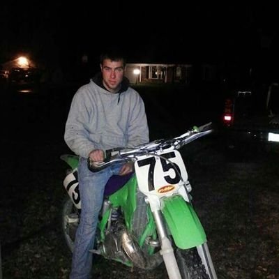 blake13s's profile picture. 