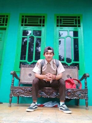 riyohadi99's profile picture. Lo baik gua baik lo asik gua asik lo jahat gua bisa lebih jahat. PIN  DM AJA