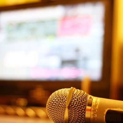 【カラオケが上手くなりたい人必見!】カラオケで歌った際に、周りから「上手い!かっこいい!」と言われるような歌い方をお伝えします!ブログでより詳しい方法をお伝えしてますので、ぜひご覧ください!↓