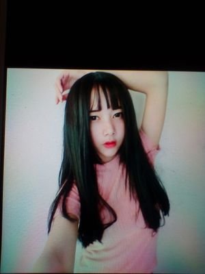 Yune09879464's profile picture. 