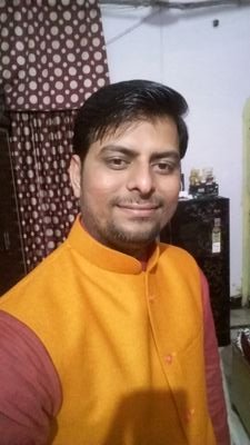 में संघ का स्वयंसेवक हूँ।