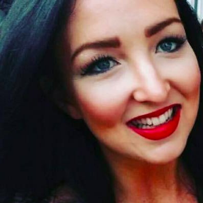 akahsha's profile picture. 