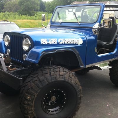 HatchBoxx's profile picture. 