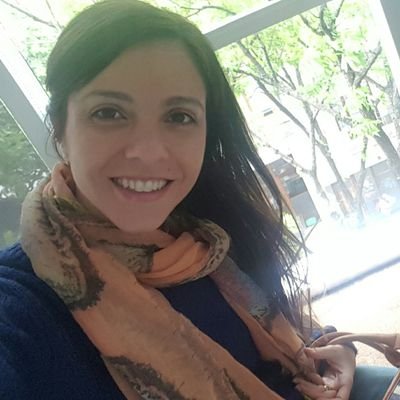 Escritora.
Autora del libro #CuentoConVos de Editorial Olivia.
Escribo en https://t.co/53pKnhoOPQ