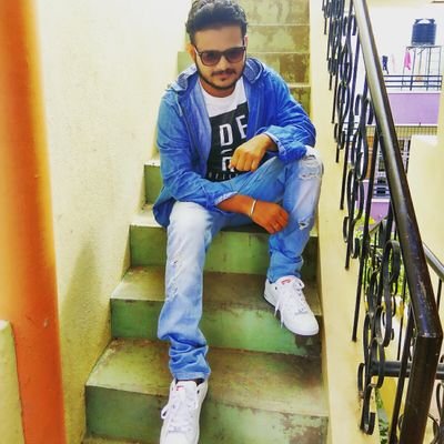 Pasand aaya toh dil mein ... nahi toh dimaag mein bhi nahi