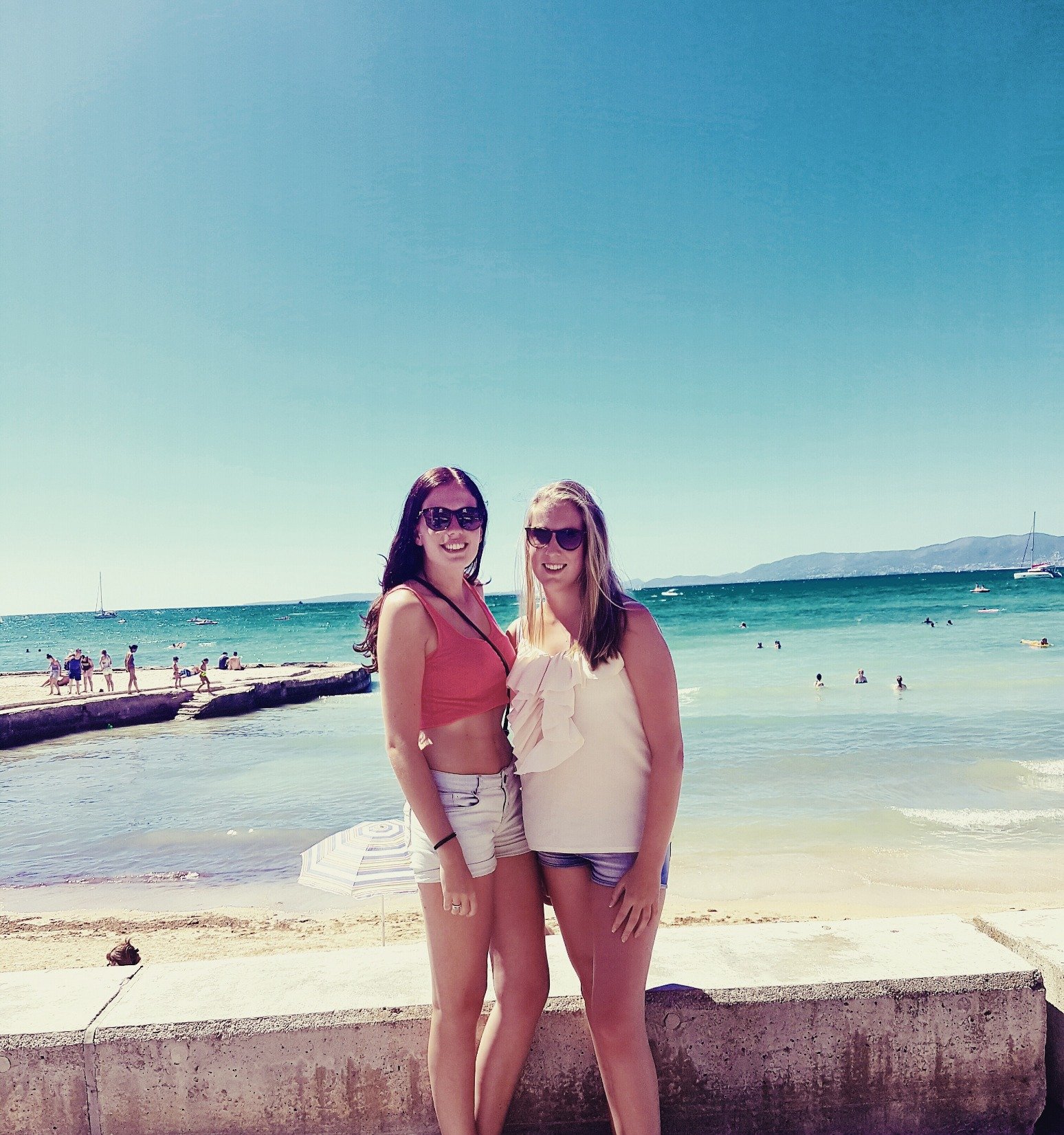 xMaeafca's profile picture. 