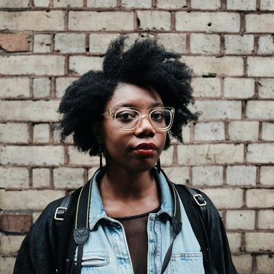 TCPortafoglio's profile picture. Freelance writer/translator I Blog on pause l Fashion, style, culture & photography lover I Tweeting weird stuff about #kdrama.