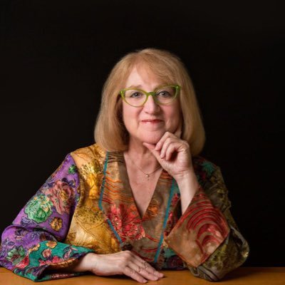 esterita2's profile picture. Traveling quilt artist