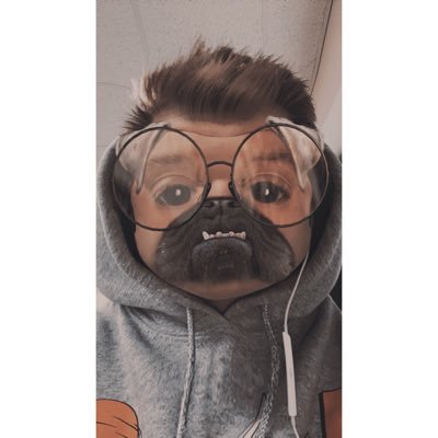 Hi I'm Brady! turn on my notifs • @Banks make love, not war. | #FaZeUp 💰🔥