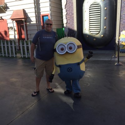 Just a guy who likes beer, football and technology. I also happen to be a Identity Customer Engineer (formerly Premier Field Engineer) @ Microsoft.