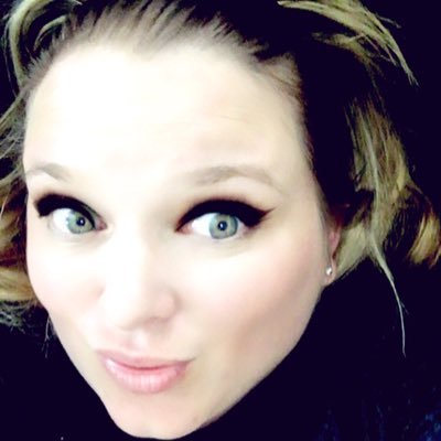 frog_gel's profile picture. I'm a life developer, and love to visit friends.