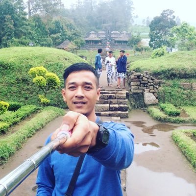 saputro_nofyan's profile picture. Menikmati kehidupan....