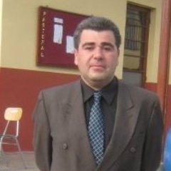 Profesor Salesiano SEDUC, Asesor Experto en Oratoria y Retórica.