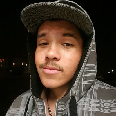 Alexand13702977's profile picture. 