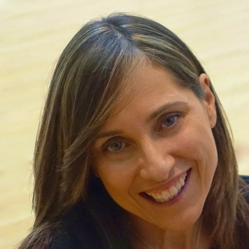AMEsquerdo's profile picture. Partnerships @Hootsuite. Mom who enjoys Volleyball and Softball and loves eating, but only when someone else cooks. Irrational fear of birds.